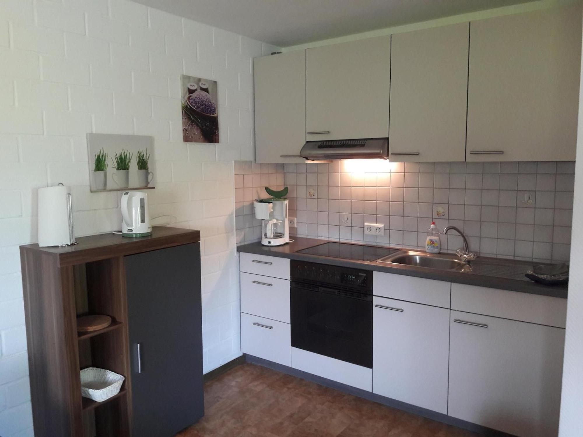 Modern Apartment In Sellinghausen With Terrace シュマレンベルク エクステリア 写真